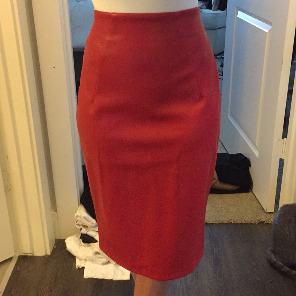RED FAUX LEATHER ZARA PENCIL MIDI SKIRT SIZE SMALL